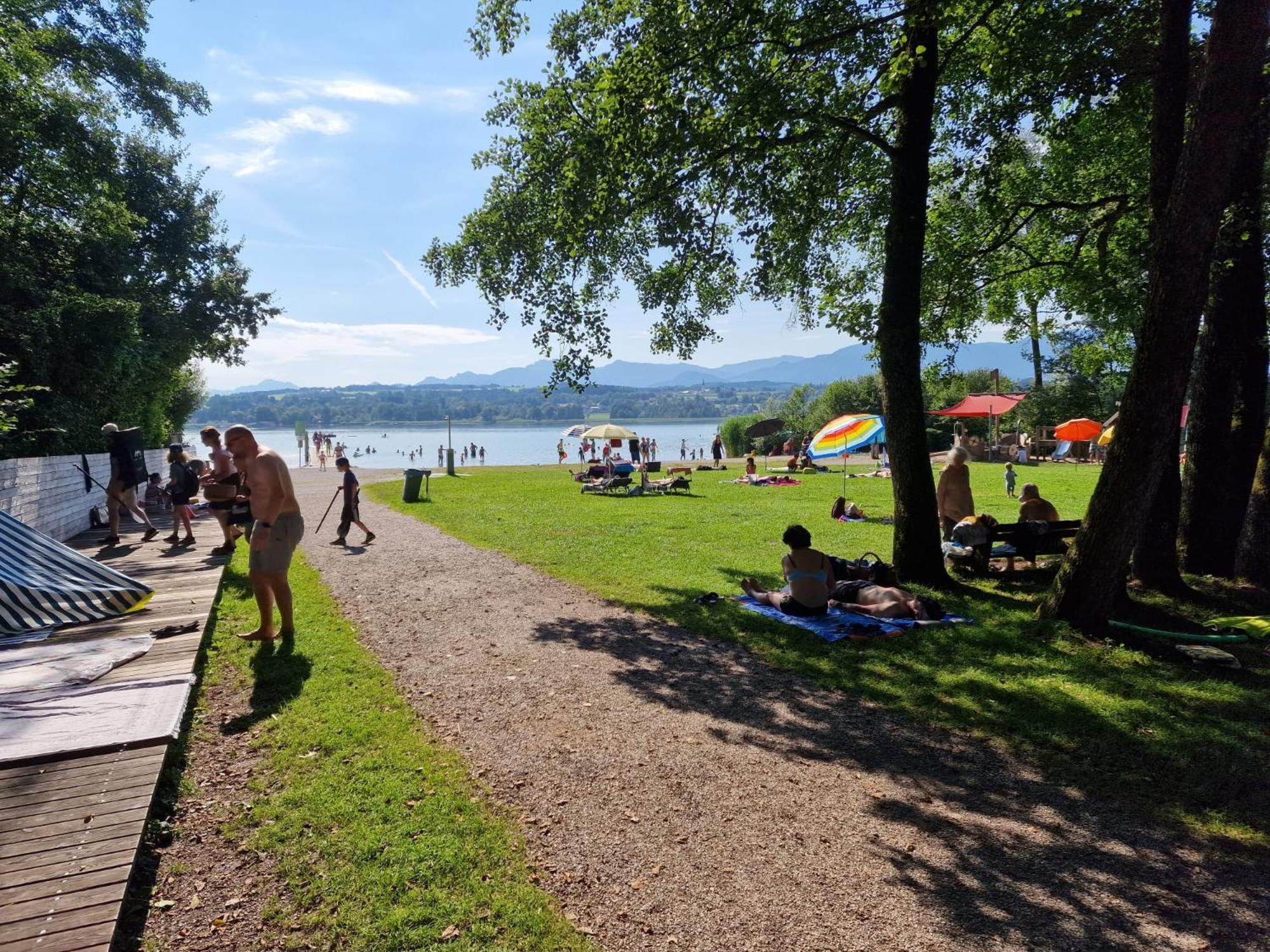 Ferienwohnungen Am Simssee Mit Alpenblick, Gutshof Alpenblick Stephanskirchen Exterior photo